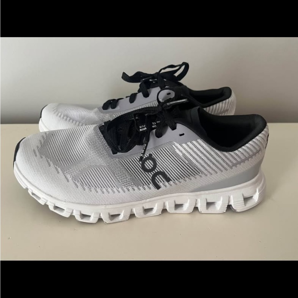 On Running Running WOMENS Cloud Running Shoes in White/Black